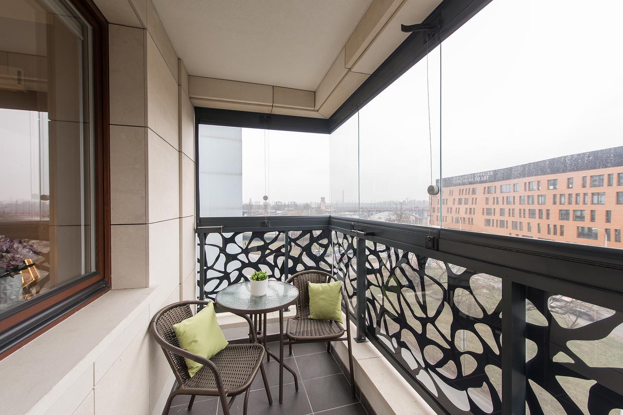P&O Serviced Apartments Solec Warszawa Eksteriør billede
