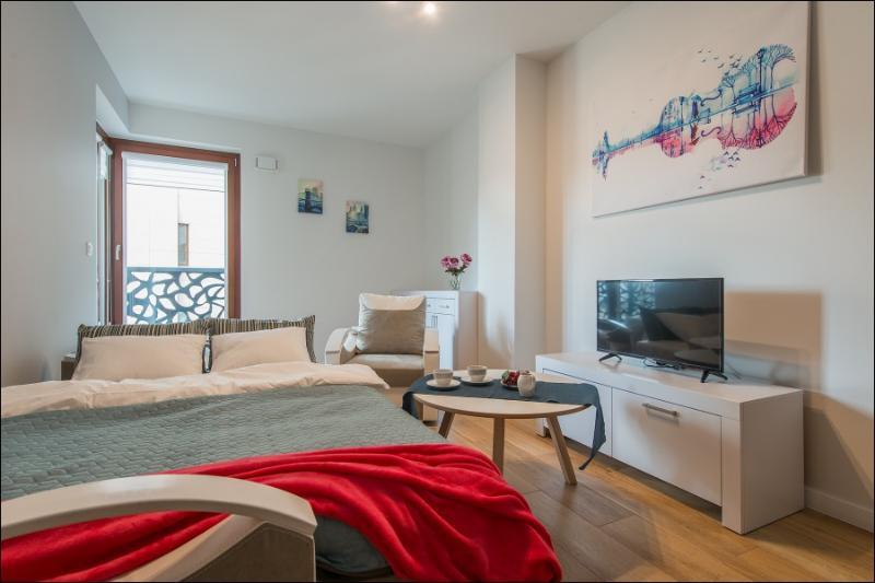 P&O Serviced Apartments Solec Warszawa Eksteriør billede